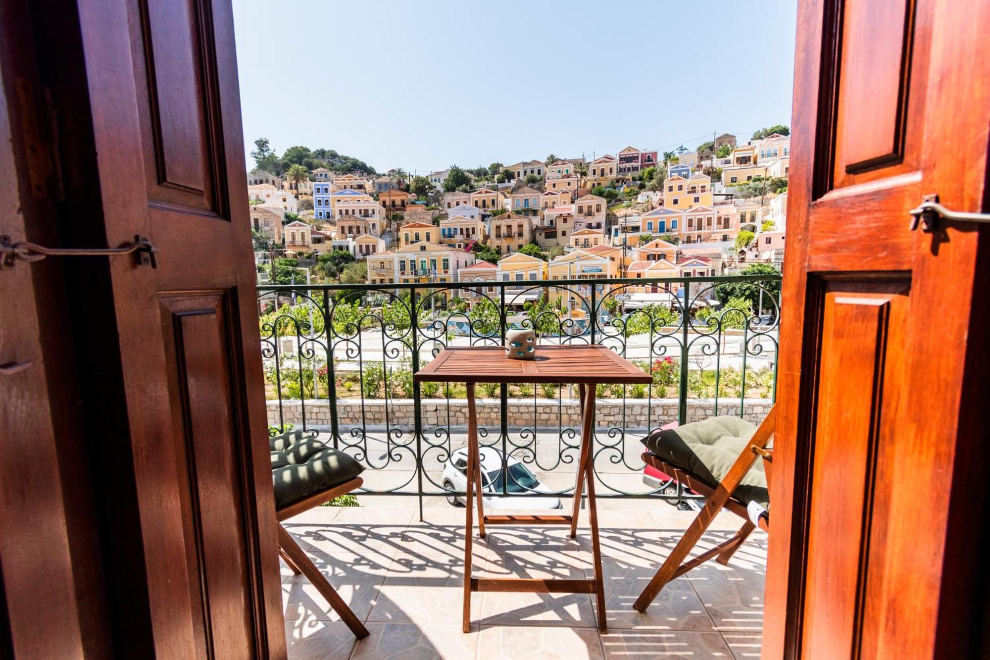 Myrtia Lägenhet Symi Exteriör bild